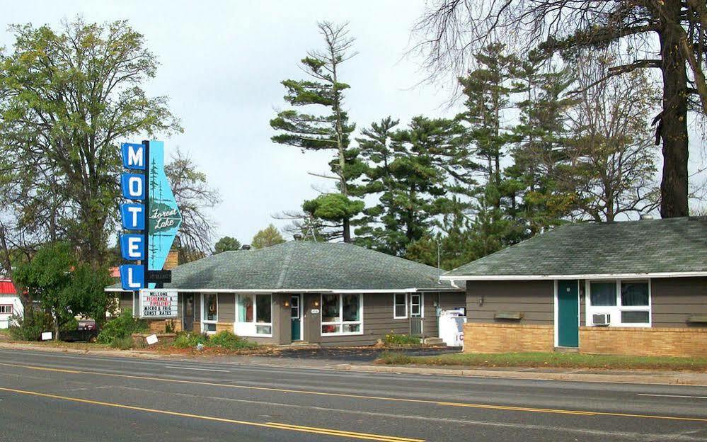 Forest Lake Motel Grand Rapids Kültér fotó